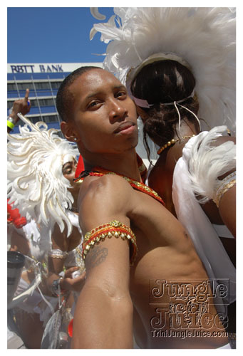 tribe_tue_2008_pt2-296