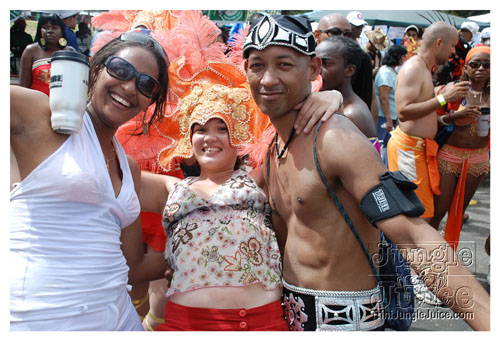 tribe_tue_2008_pt2-342