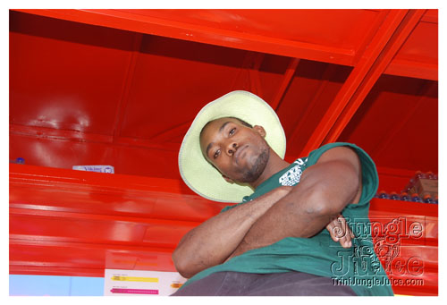 tribe_tue_2008_pt2-356