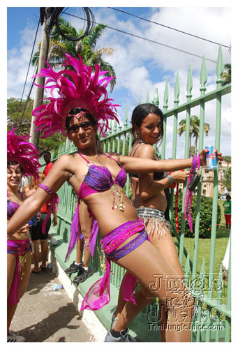 tribe_tue_2008_pt2-363