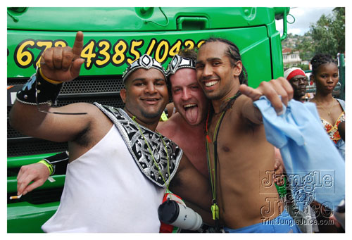 tribe_tue_2008_pt2-370