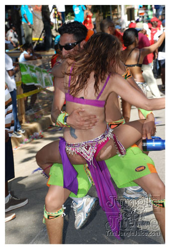 tribe_tue_2008_pt2-412