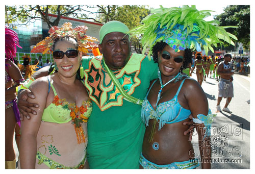 tribe_tue_2008_pt2-413