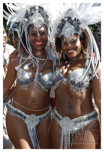 tribe_tue_2008_pt2-417