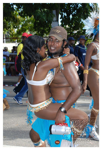 tribe_tue_2008_pt2-434