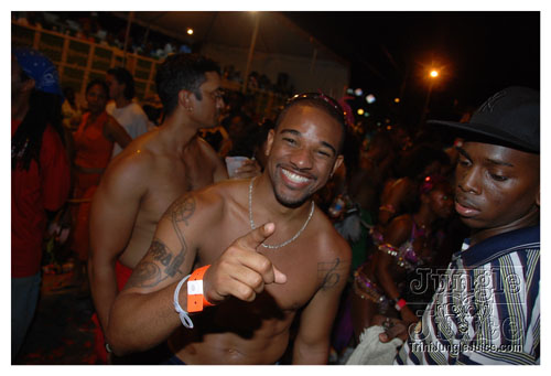 tribe_tue_2008_pt3-305