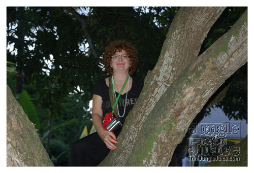 uwi_2008-023
