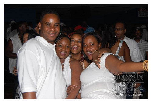 wearwhite_atl_may2k8-029