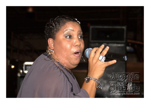 atl_woman_may24-046