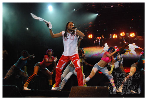 ac7_heavenly_drums_2009-257