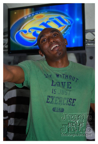 bazodee_friday_2k9-218