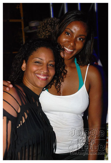 beach_jouvert_apr11-333