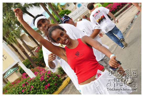cayman_carnival_may09_pt1-100