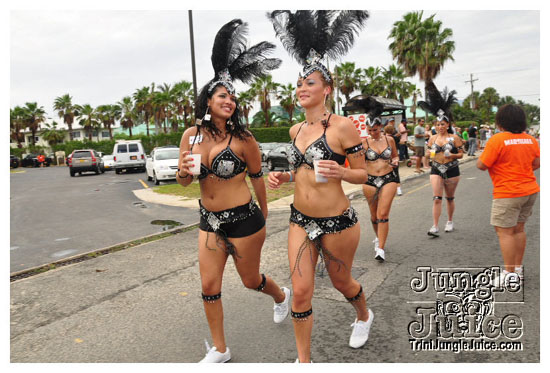cayman_carnival_may09_pt1-115