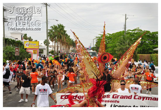 cayman_carnival_may09_pt1-204
