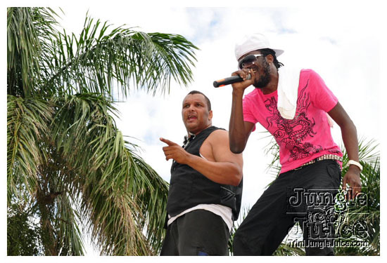 cayman_carnival_may09_pt1-210