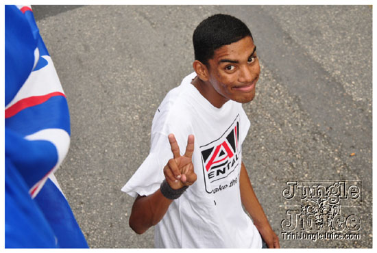 cayman_carnival_may09_pt1-256