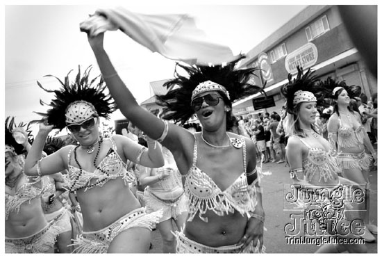 cayman_carnival_may09_pt2-129