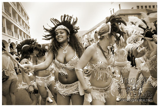 cayman_carnival_may09_pt2-131
