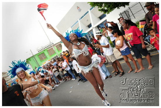 cayman_carnival_may09_pt2-135