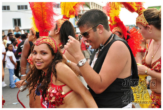 cayman_carnival_may09_pt2-141