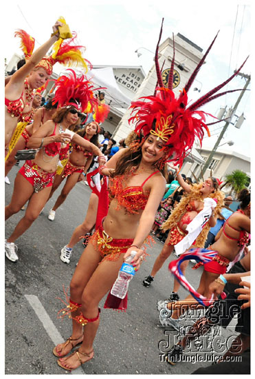 cayman_carnival_may09_pt2-145