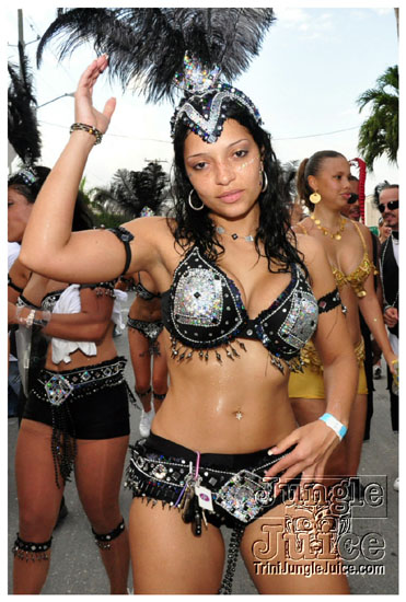 cayman_carnival_may09_pt2-154
