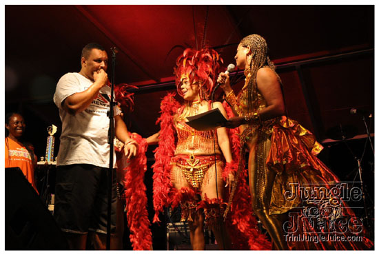 cayman_carnival_may09_pt2-227