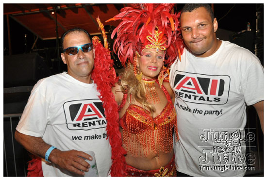 cayman_carnival_may09_pt2-233