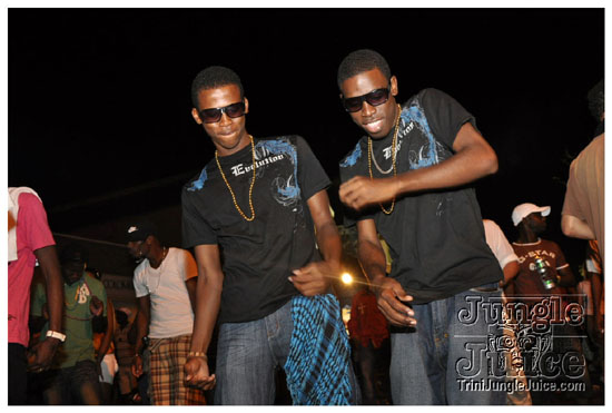 cayman_carnival_may09_pt2-237