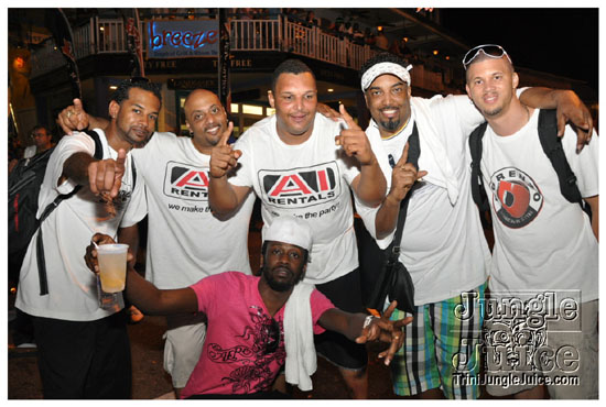 cayman_carnival_may09_pt2-239