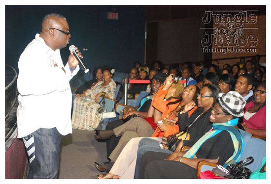 comedy_clash_may10-040