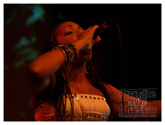 destra_and_friends_live_apr25-063