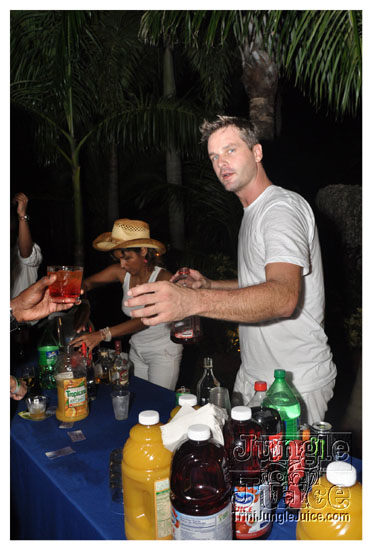 dv8_miami_2009-067