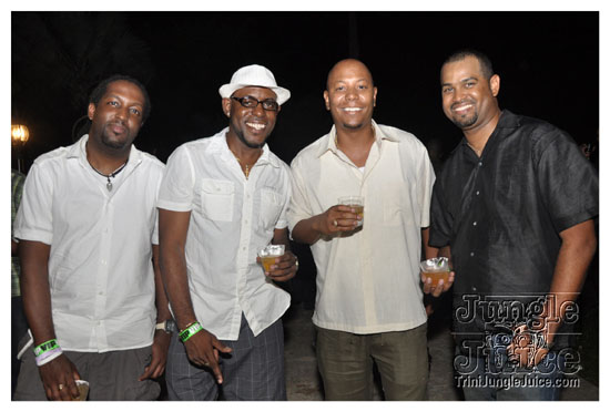 dv8_miami_2009-079