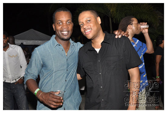 dv8_miami_2009-111