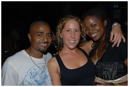 dv8_miami_2009-123