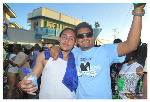 island_people_mon_mas_2009-194