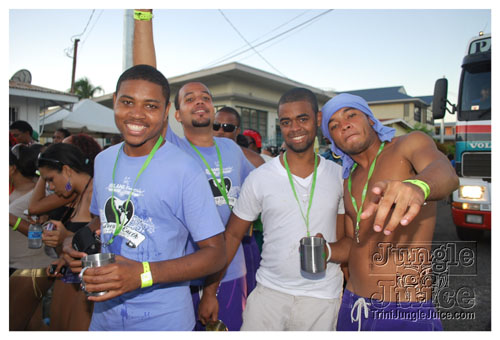 island_people_mon_mas_2009-222