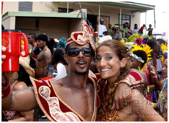kadooment_day_2009_pt1-253
