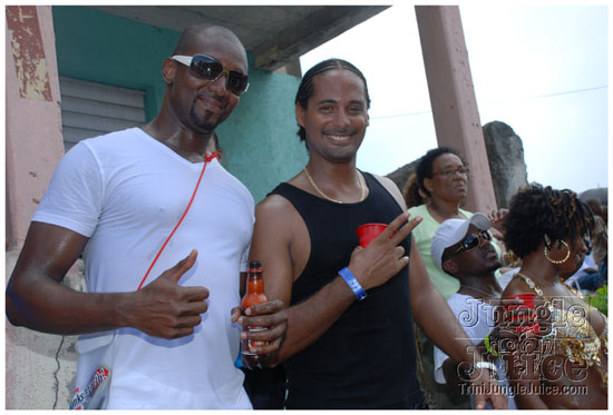 kadooment_day_2009_pt1-275