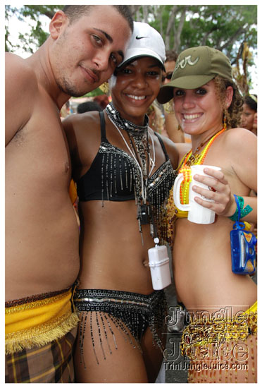 kadooment_day_2009_pt2-162