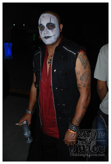 mask_oct31-024