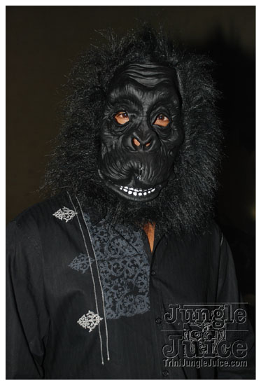 mask_oct31-083