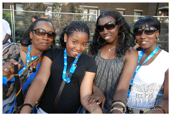 notting_hill_2009_extras-277