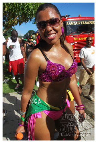 tribe_mon_2009_pt2-039
