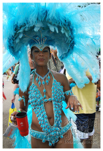tribe_tue_2009_pt1-310