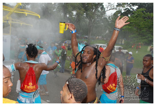 tribe_tue_2009_pt1-316