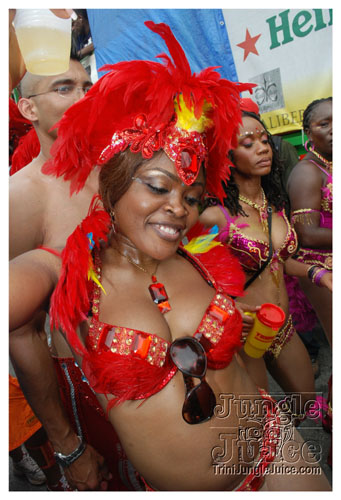 tribe_tue_2009_pt2-137