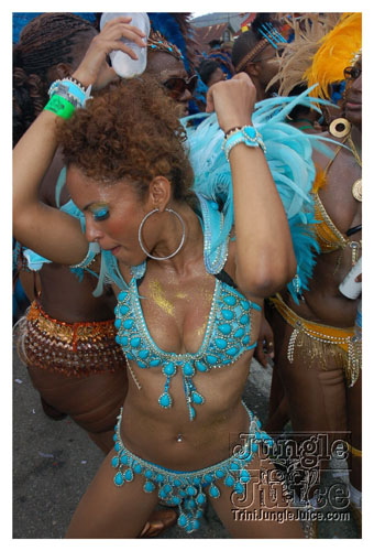 tribe_tue_2009_pt3-179